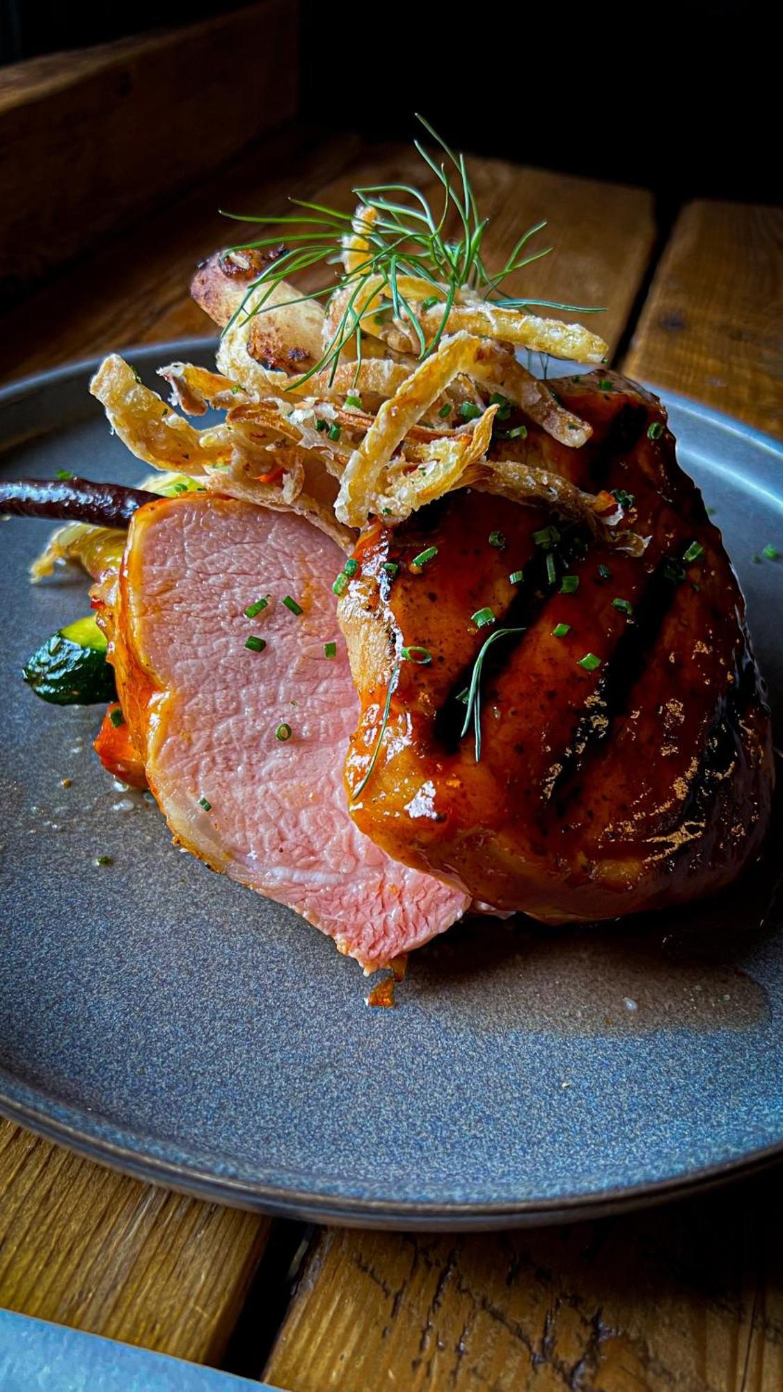 Slaymaker & Nichols Gastro House & Inn 夏洛特敦 外观 照片