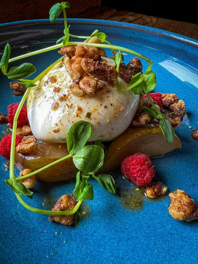 Slaymaker & Nichols Gastro House & Inn 夏洛特敦 外观 照片